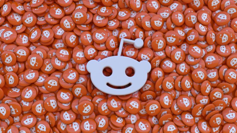 Buenos,Aires,,Argentina,-,June,26,,2023:,3d,Rendering,Of | Reddit For SEO | | Site Hub